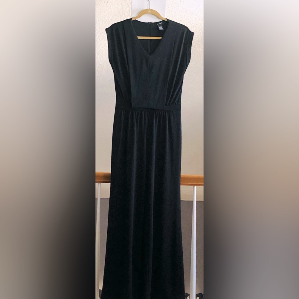U-Knit sleeveless black front layered jumpsuit